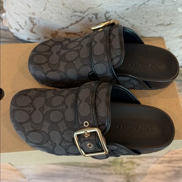 NWT COACH Women's Signature Jacquard Round Toe Archival Buckle Clogs - Picture 9 of 12